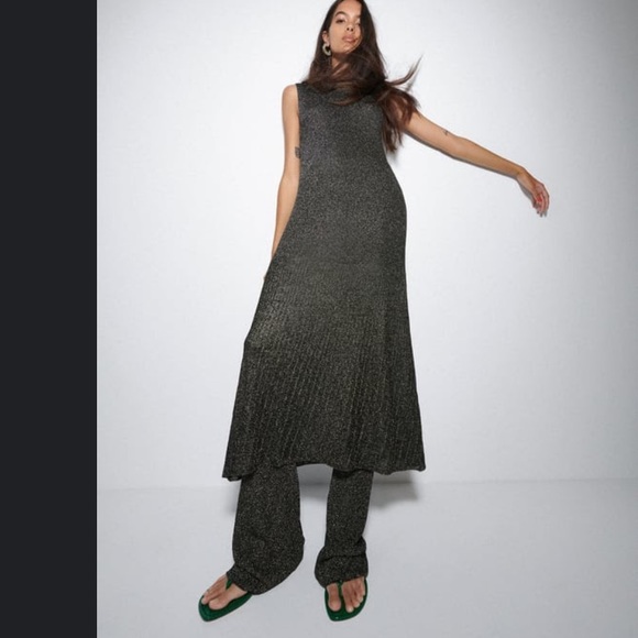 ZARA Metallic Thread Pants - Picture 3 of 6